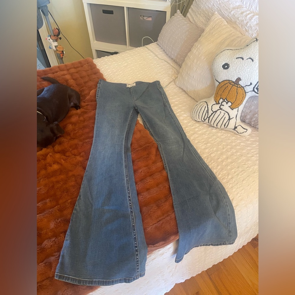 Free People Flared Jeans- Size 29- Excellent Condition